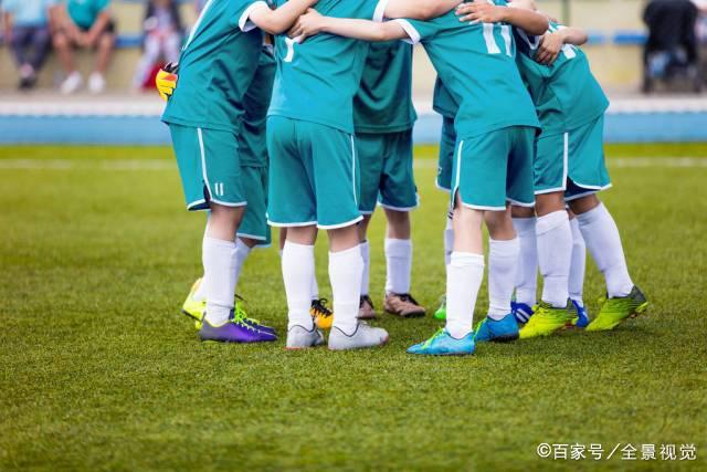 亚运男足C组结果出人意料：乌兹别克斯坦领先出线，越南续命反转